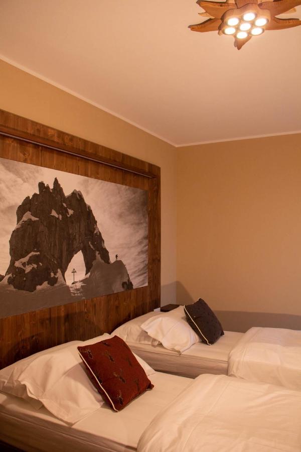 Bed and Breakfast Garni Le Grigne Barzio Exterior foto